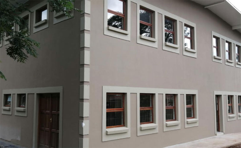 REC Hostels